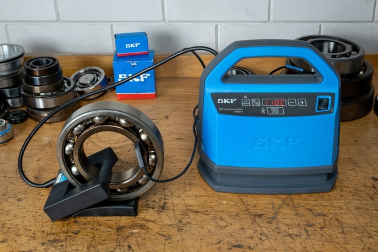 Induktions-Anwärmgerät